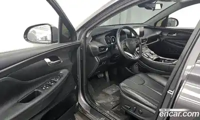 Hyundai Santa Fe 2023 1.6 Автомат в Москве № 110937, миниатюра 3