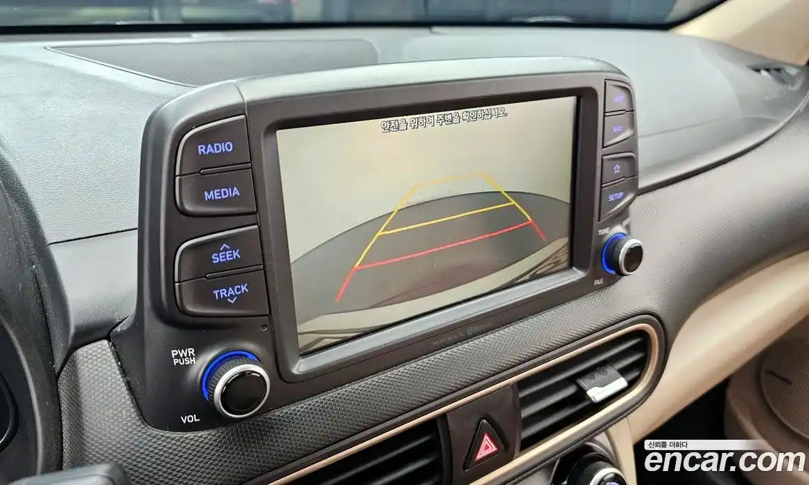 Hyundai Kona 2018 1.6 Автомат в Москве № 111830, фото 11