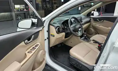Hyundai Kona 2018 1.6 Автомат в Москве № 111830, миниатюра 12