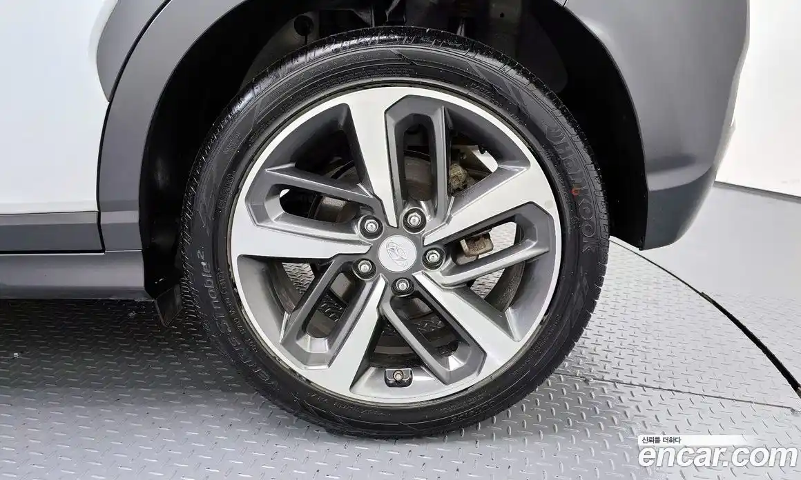 Hyundai Kona 2018 1.6 Автомат в Москве № 111830, фото 15