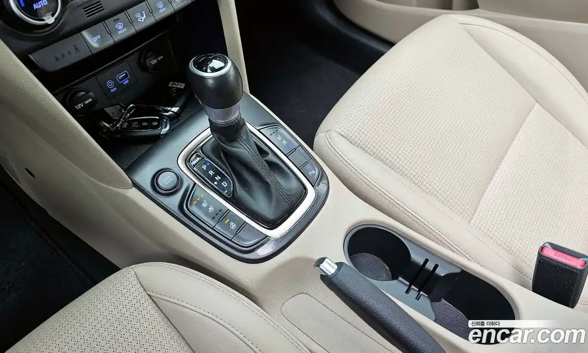 Hyundai Kona 2018 1.6 Автомат в Москве № 111830, фото 9