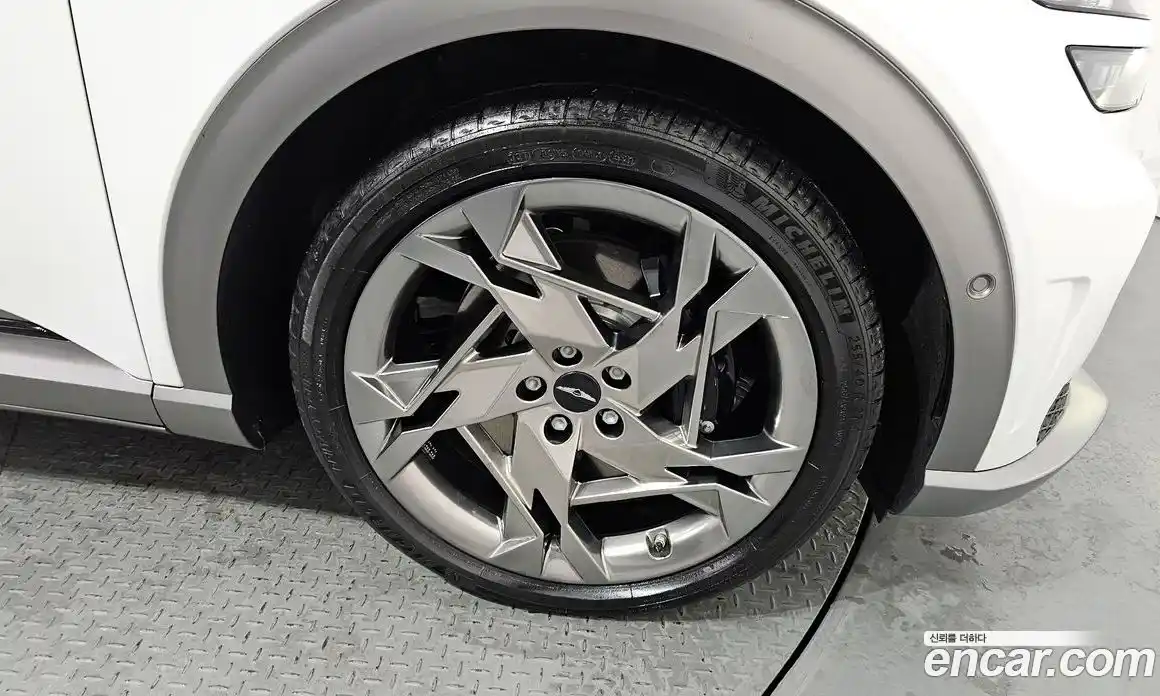 Genesis GV60 2022 0.1 Автомат в Москве № 116943, фото 17