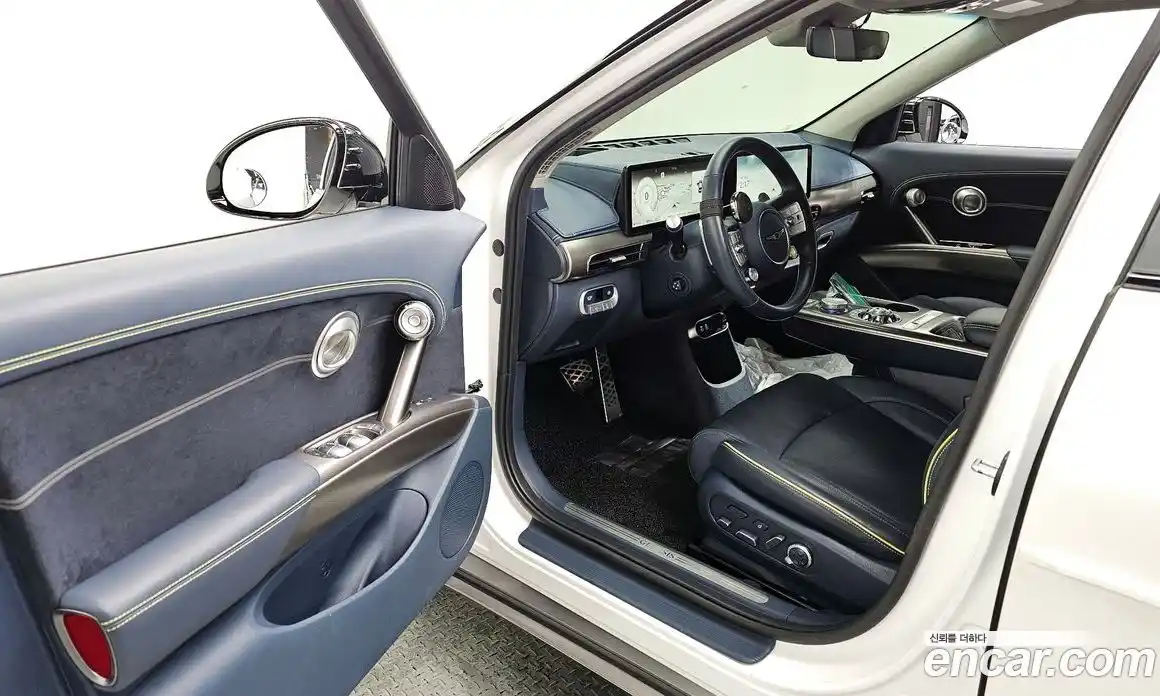 Genesis GV60 2022 0.1 Автомат в Москве № 116943, фото 3