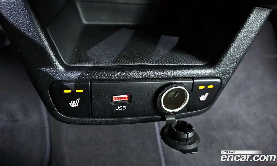 Kia Ray 2021 1.0 Автомат в Москве № 120746, фото 9