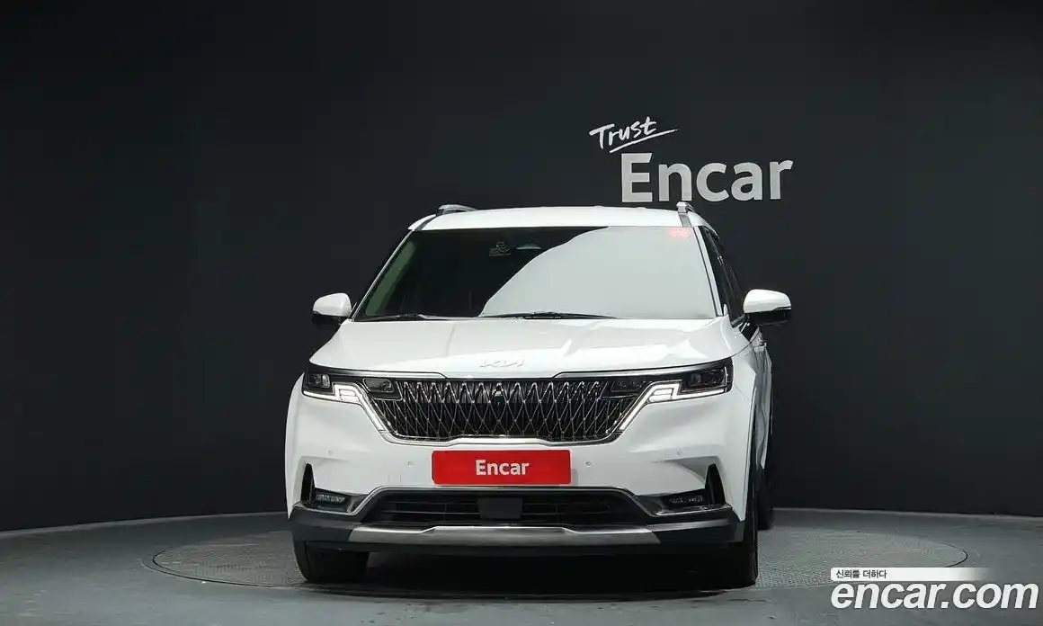 Kia Canival 2023 3.5 Автомат в Москве № 121303, фото 14