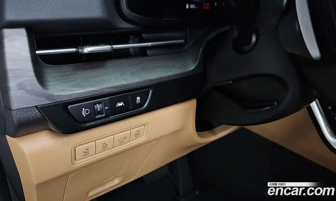 Kia Canival 2023 3.5 Автомат в Москве № 121303, фото 16