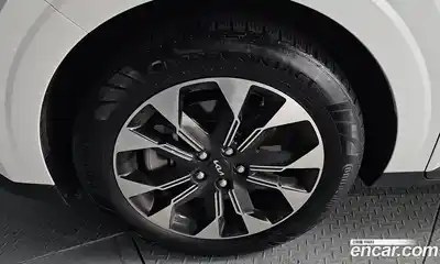 Kia Canival 2023 3.5 Автомат в Москве № 121303, миниатюра 4