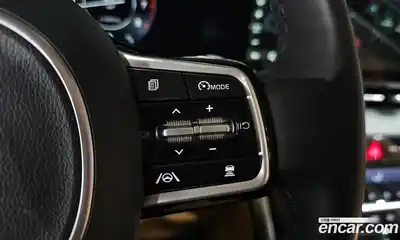 Kia Canival 2023 3.5 Автомат в Москве № 121303, миниатюра 5