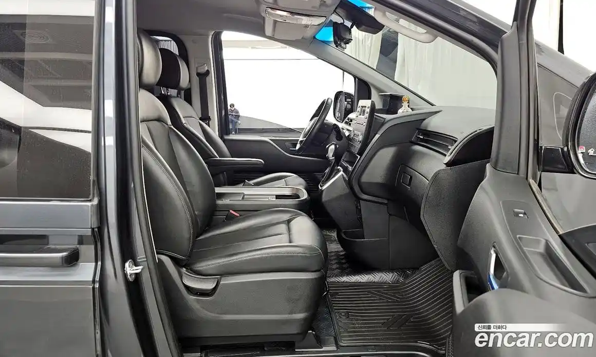 Hyundai Staria 2022 3.5 Автомат в Москве № 124151, фото 15