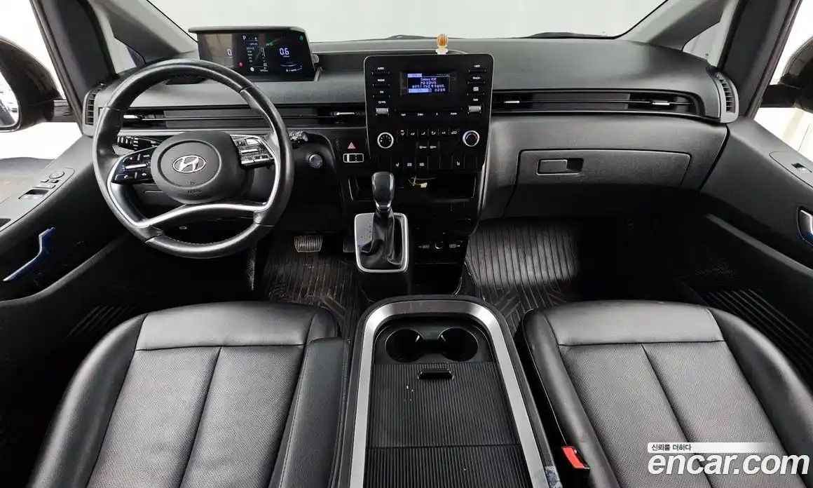 Hyundai Staria 2022 3.5 Автомат в Москве № 124151, фото 7