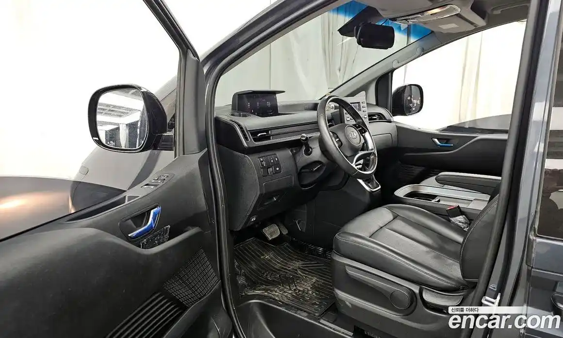 Hyundai Staria 2022 3.5 Автомат в Москве № 124151, фото 10