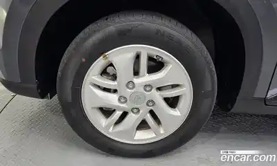 Hyundai Venue 2023 1.6 Автомат в Москве № 124486, миниатюра 3