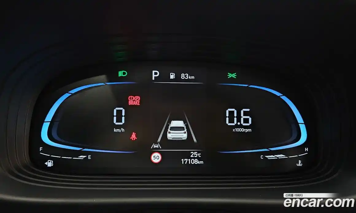 Hyundai Venue 2023 1.6 Автомат в Москве № 124486, фото 4