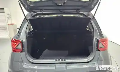 Hyundai Venue 2023 1.6 Автомат в Москве № 124486, миниатюра 6