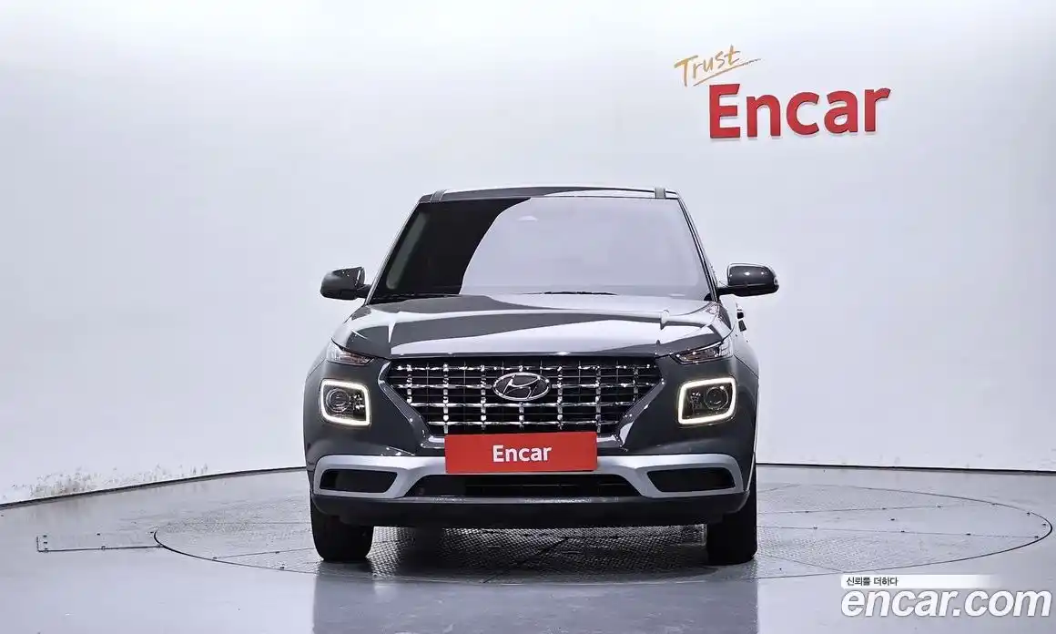 Hyundai Venue 2023 1.6 Автомат в Москве № 124486, фото 8