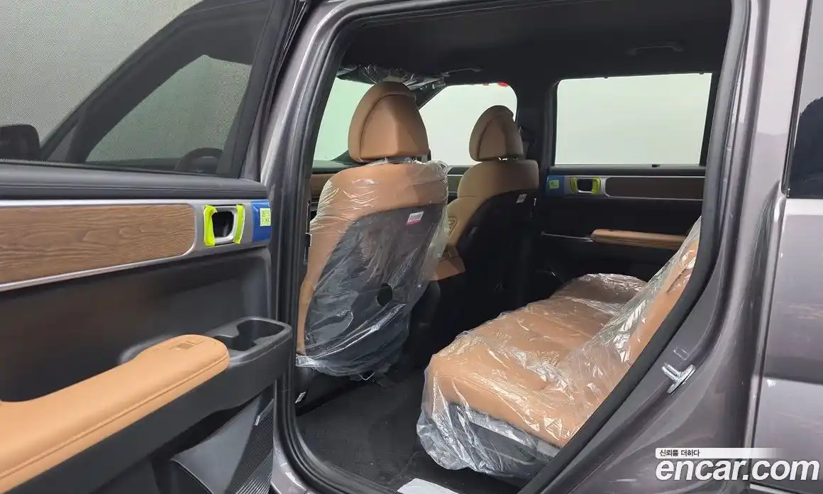 Hyundai Santa Fe 2024 1.6 Автомат в Москве № 125232, фото 11