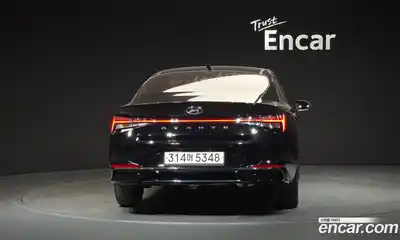 Hyundai Avante 2022 1.6 Автомат в Москве № 125951, миниатюра 6