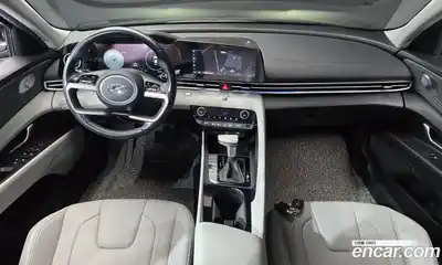 Hyundai Avante 2022 1.6 Автомат в Москве № 125951, миниатюра 8