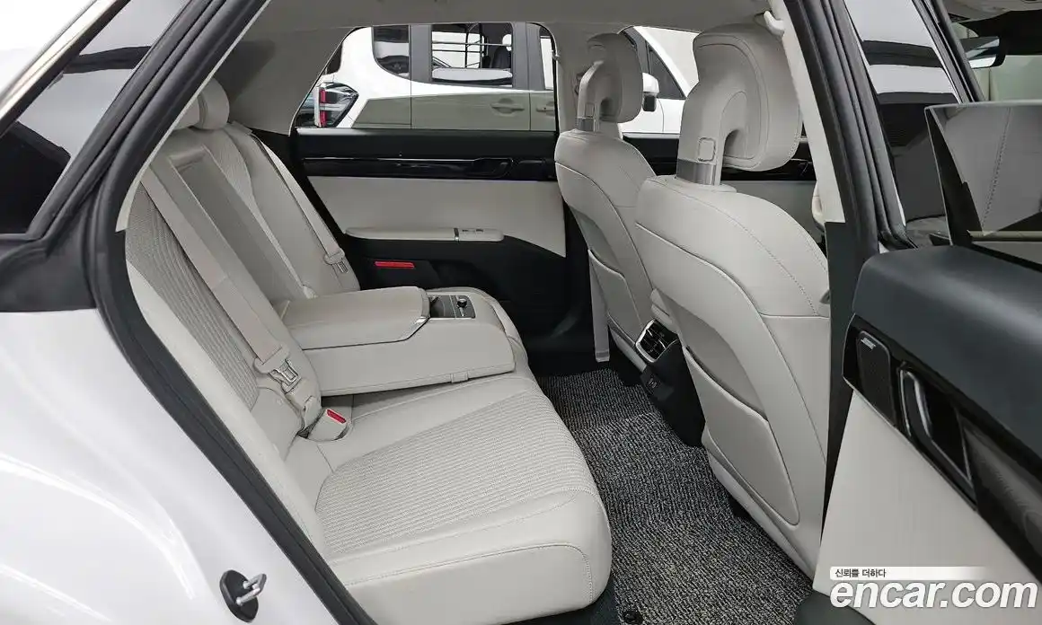 Hyundai Grandeur 2023 2.5 Автомат в Москве № 126271, фото 18