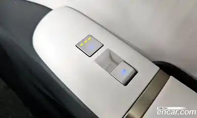 Hyundai Grandeur 2023 2.5 Автомат в Москве № 126271, миниатюра 2