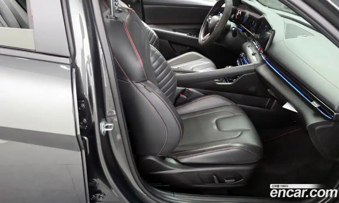 Hyundai Avante 2024 1.6 Автомат в Москве № 126520, фото 10