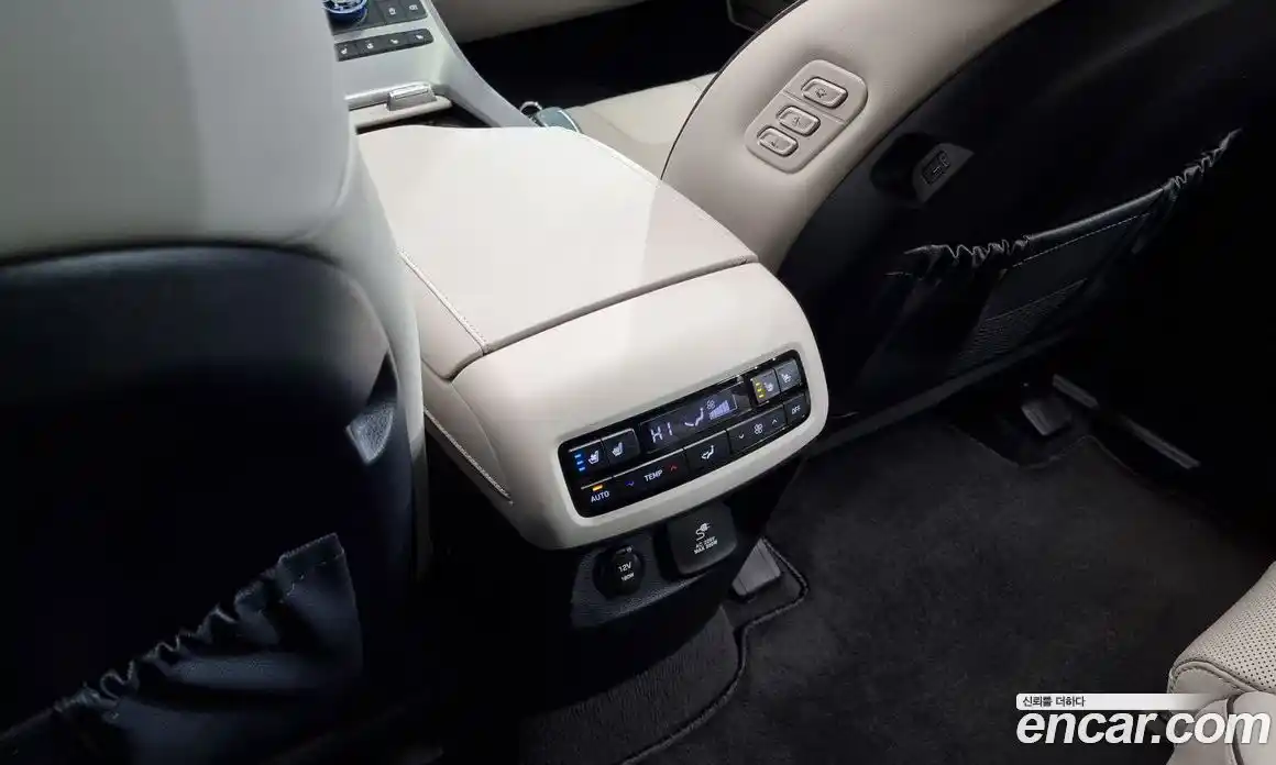 Hyundai Palisade 2023 3.8 Автомат в Москве № 126945, фото 12