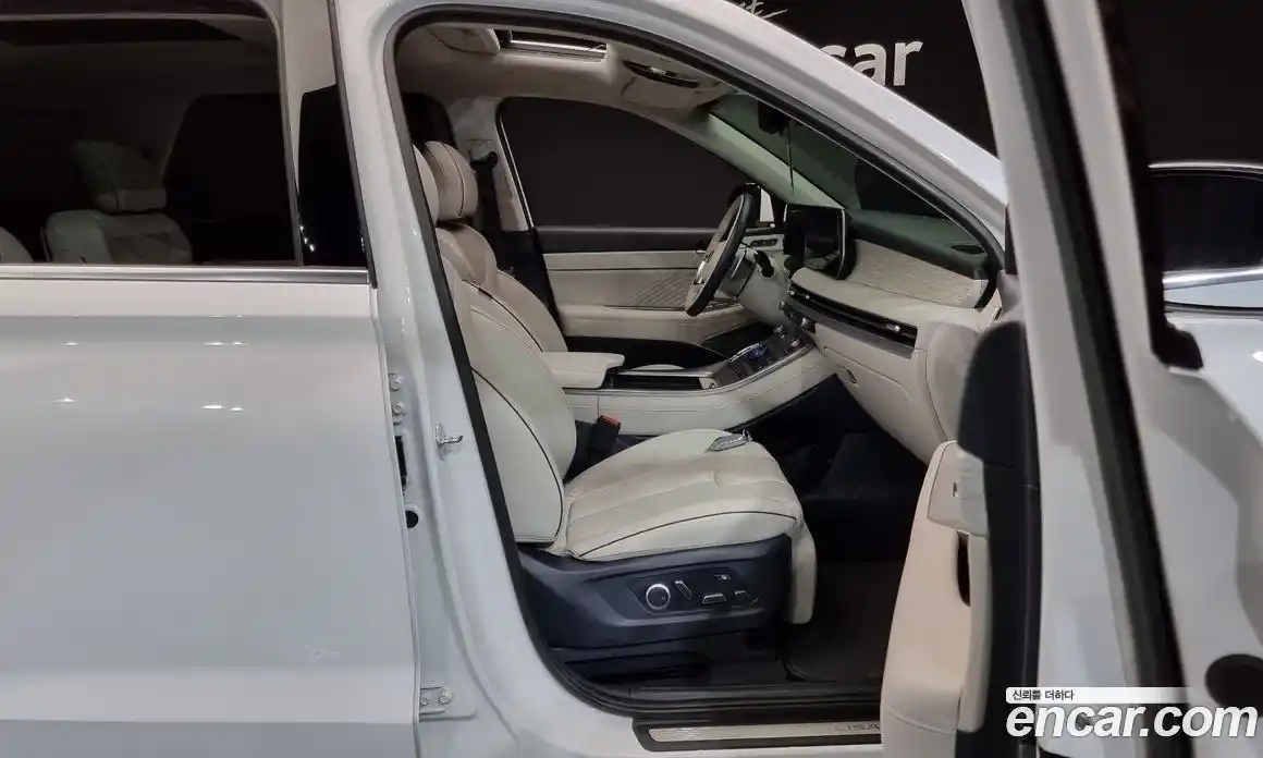 Hyundai Palisade 2023 3.8 Автомат в Москве № 126945, фото 16