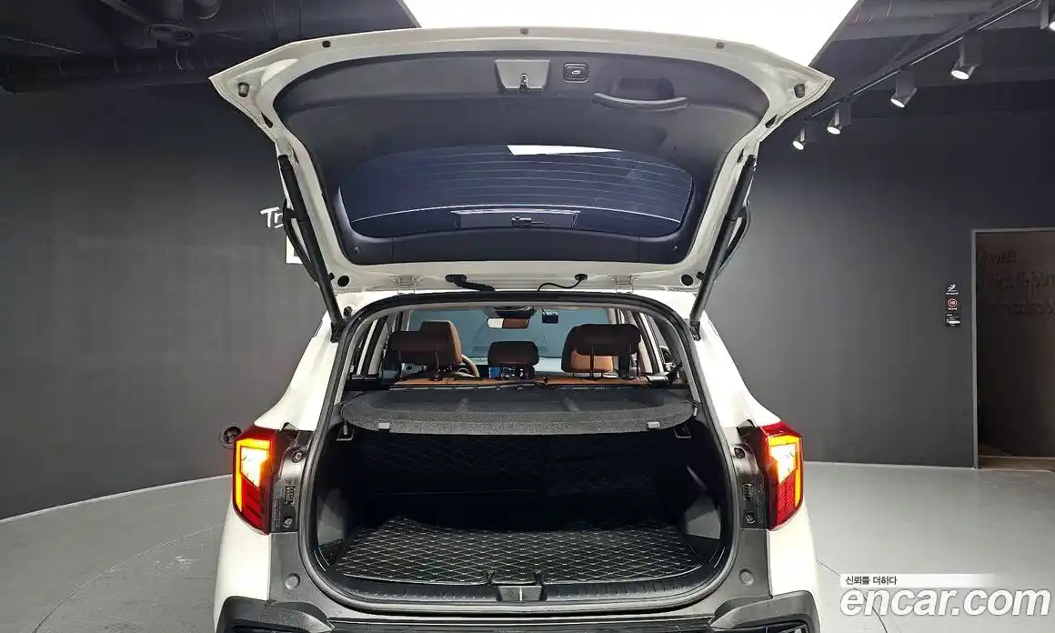 Kia Seltos 2024 1.6 Автомат в Москве № 127690, фото 3