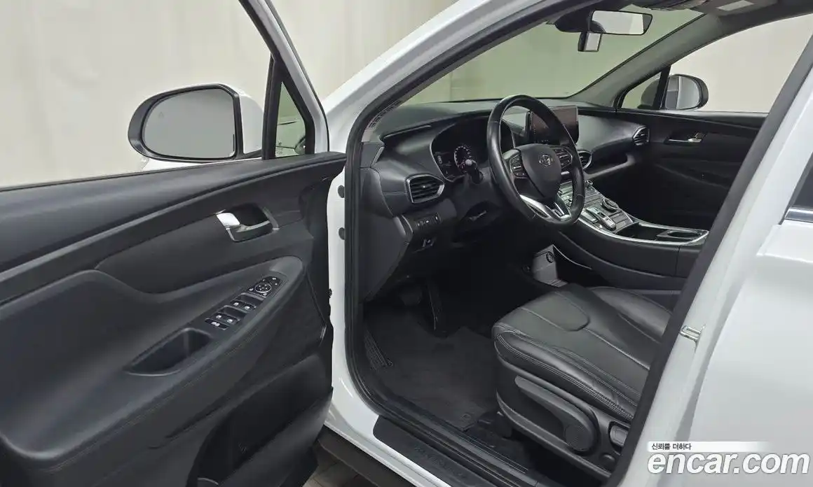 Hyundai Santa Fe 2021 2.2 Автомат в Москве № 127960, фото 14