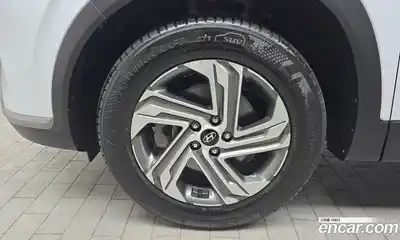 Hyundai Santa Fe 2021 2.2 Автомат в Москве № 127960, миниатюра 2