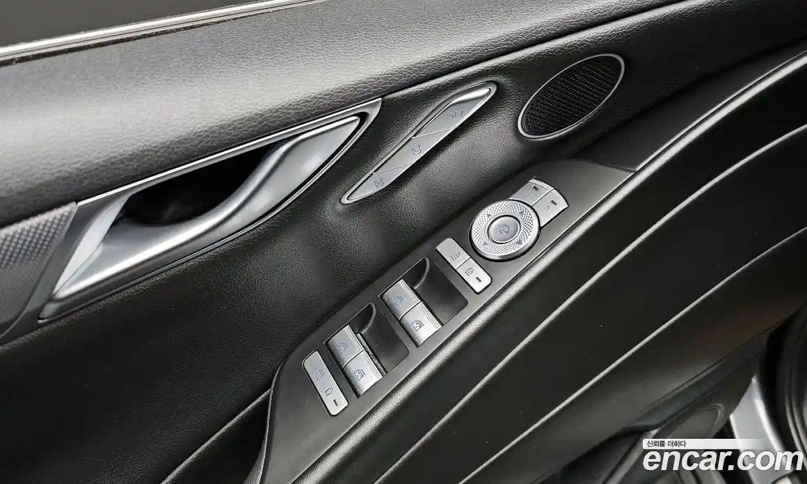 Genesis G80 2021 2.5 Автомат в Москве № 128924, фото 14