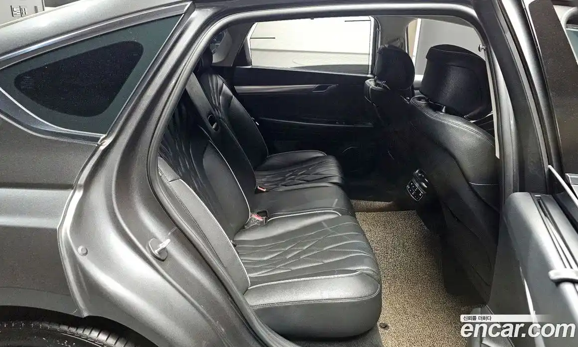 Genesis G80 2021 2.5 Автомат в Москве № 128924, фото 16