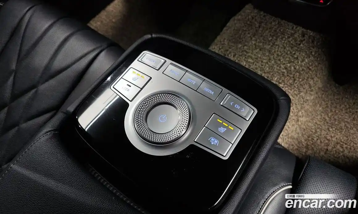 Genesis G80 2021 2.5 Автомат в Москве № 128924, фото 18