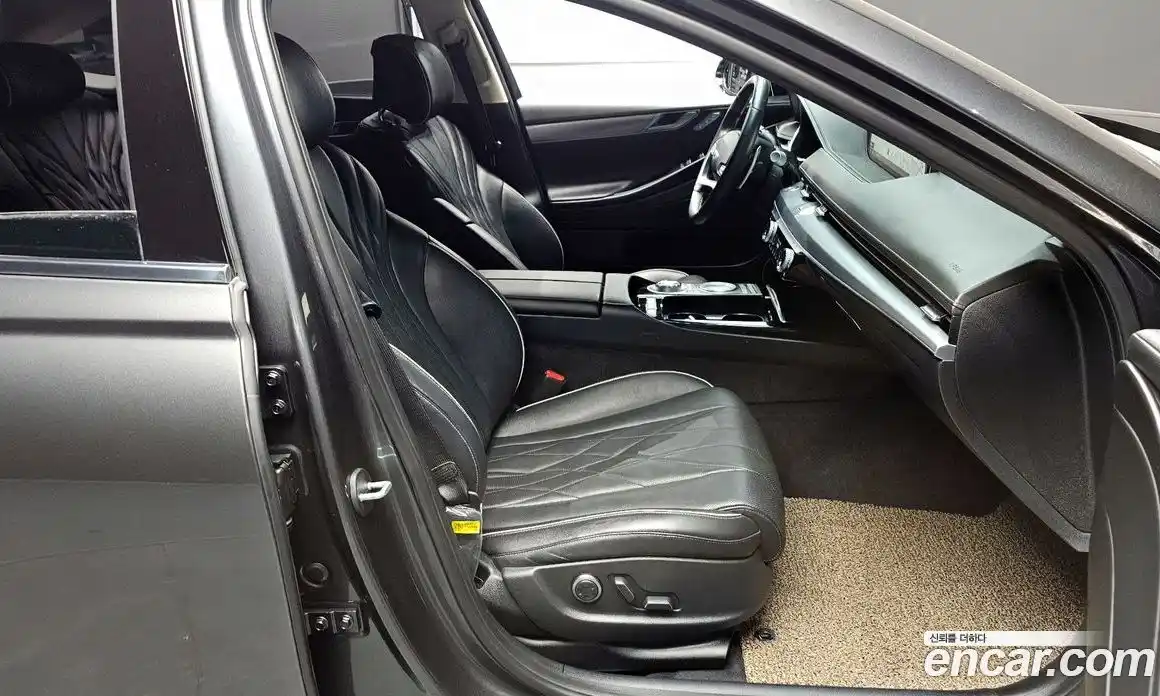 Genesis G80 2021 2.5 Автомат в Москве № 128924, фото 10