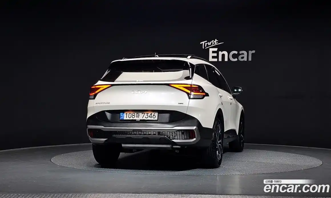 Kia Sportage 2023 1.6 Автомат в Москве № 129332, фото 14