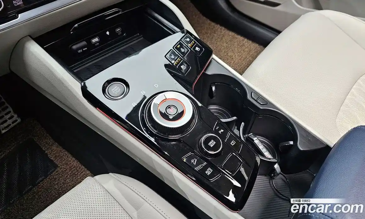 Kia Sportage 2023 1.6 Автомат в Москве № 129332, фото 19