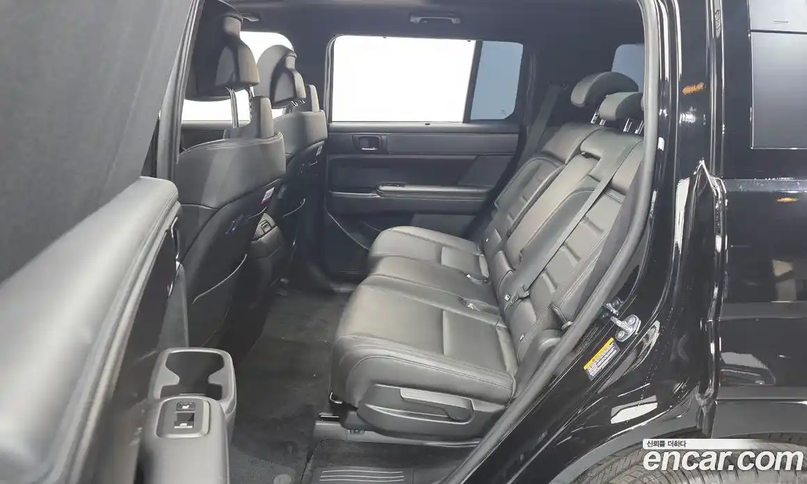 Hyundai Santa Fe 2025 1.6 Автомат в Москве № 129965, фото 12