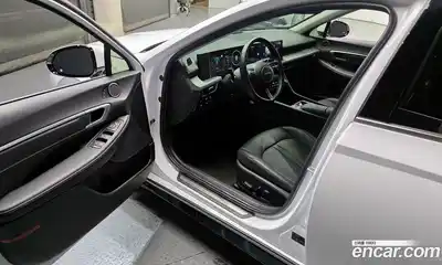 Hyundai Sonata 2025 2.0 Автомат в Москве № 130260, миниатюра 8