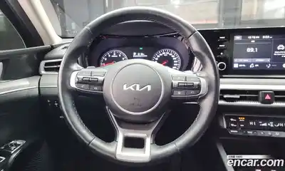 Kia K5, 2023