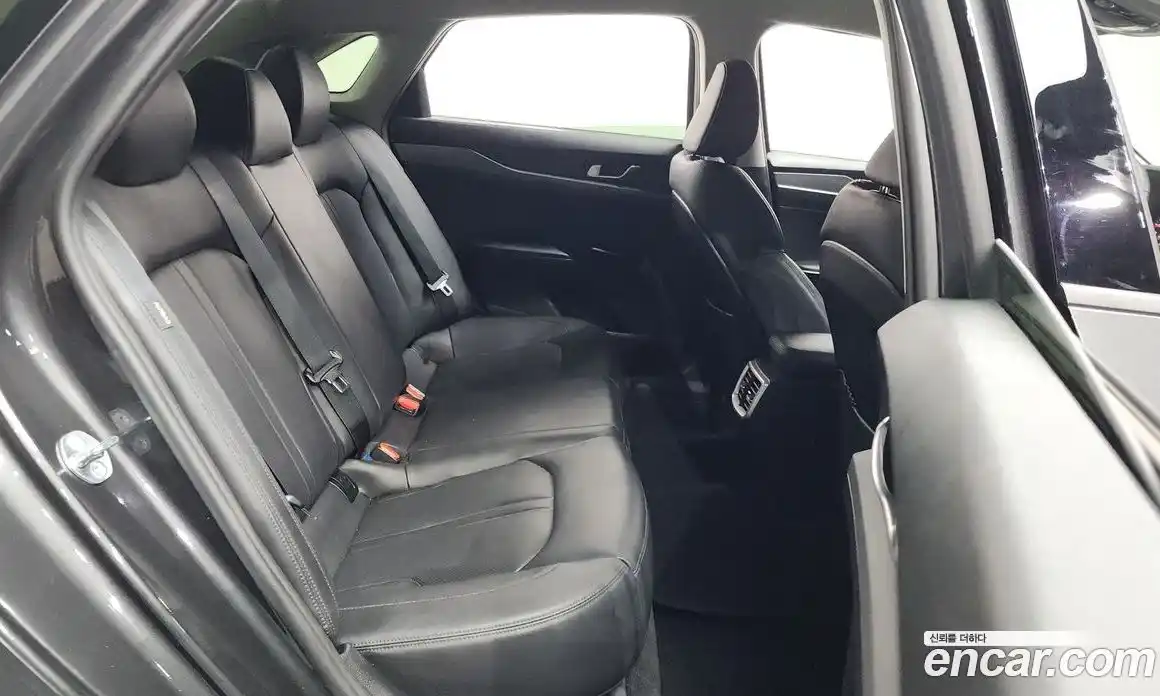 Kia K5 2023 2.0 Автомат в Москве № 132183, фото 16