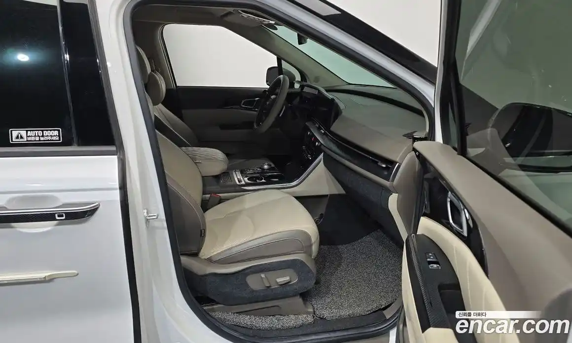 Kia Canival 2021 3.5 Автомат в Москве № 133148, фото 18