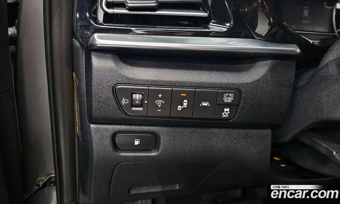 Kia Niro 2020 1.6 Автомат в Москве № 134080, фото 14