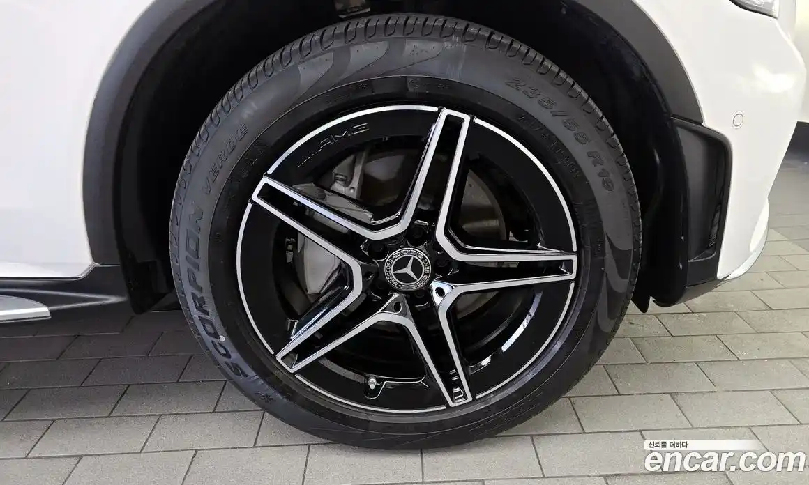 Mercedes-Benz GLC-Class 2023 2.0 Автомат в Москве № 137287, фото 18