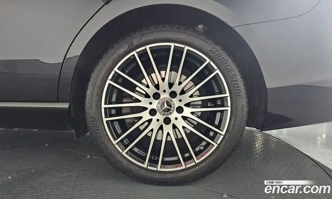 Mercedes-Benz C-Class 2023 2.0 Автомат в Москве № 140313, фото 12