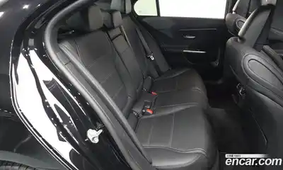 Mercedes-Benz C-Class 2023 2.0 Автомат в Москве № 140313, миниатюра 6