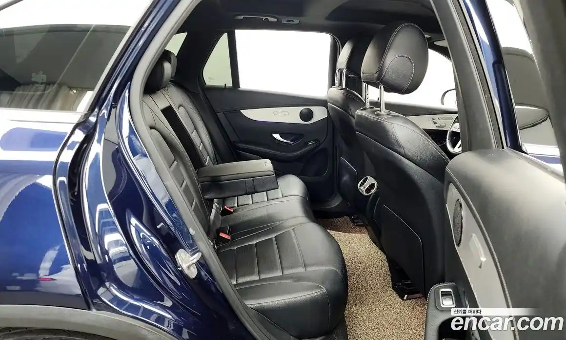 Mercedes-Benz GLC-Class 2021 2.0 Автомат в Москве № 143820, фото 18