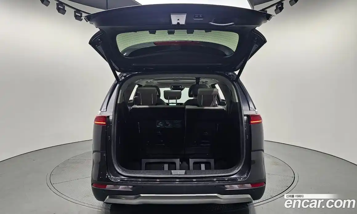 Kia Canival 2023 2.2 Автомат в Москве № 14385, фото 15