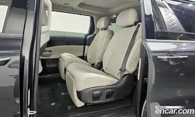 Kia Canival 2023 2.2 Автомат в Москве № 14385, миниатюра 6