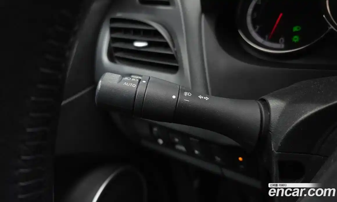 Renault SM3 2018 1.6 Автомат в Москве № 147667, фото 11