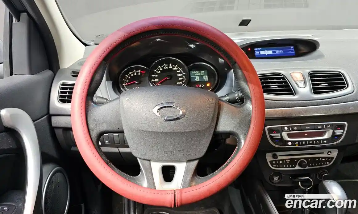 Renault SM3 2011 1.6 Автомат в Москве № 149159, фото 20